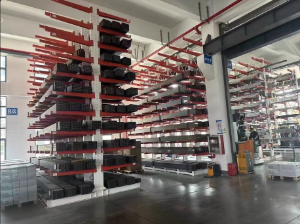 Heavy duty Cantilever Warehouse Racking for Long & Heavy Items